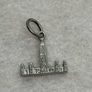 Vtg 925 Sterling Silver Ottawa Canada Parliament Building Charm / Pendant